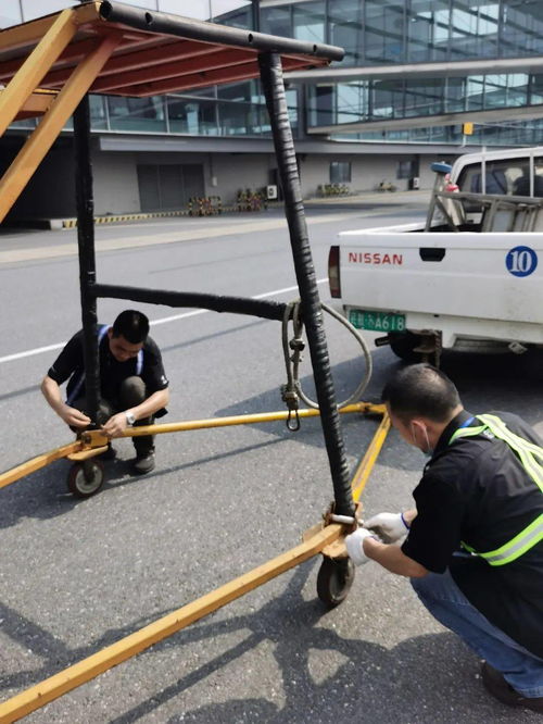 东航江苏飞机维修部综合修理车间斗高温战疫情保障暑运安全生产